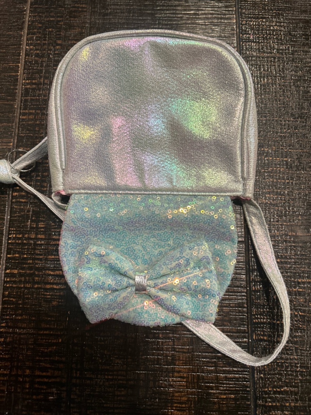 Iridescent Sequin Bow Crossbody Bag - KIDS - Picture 8 of 8